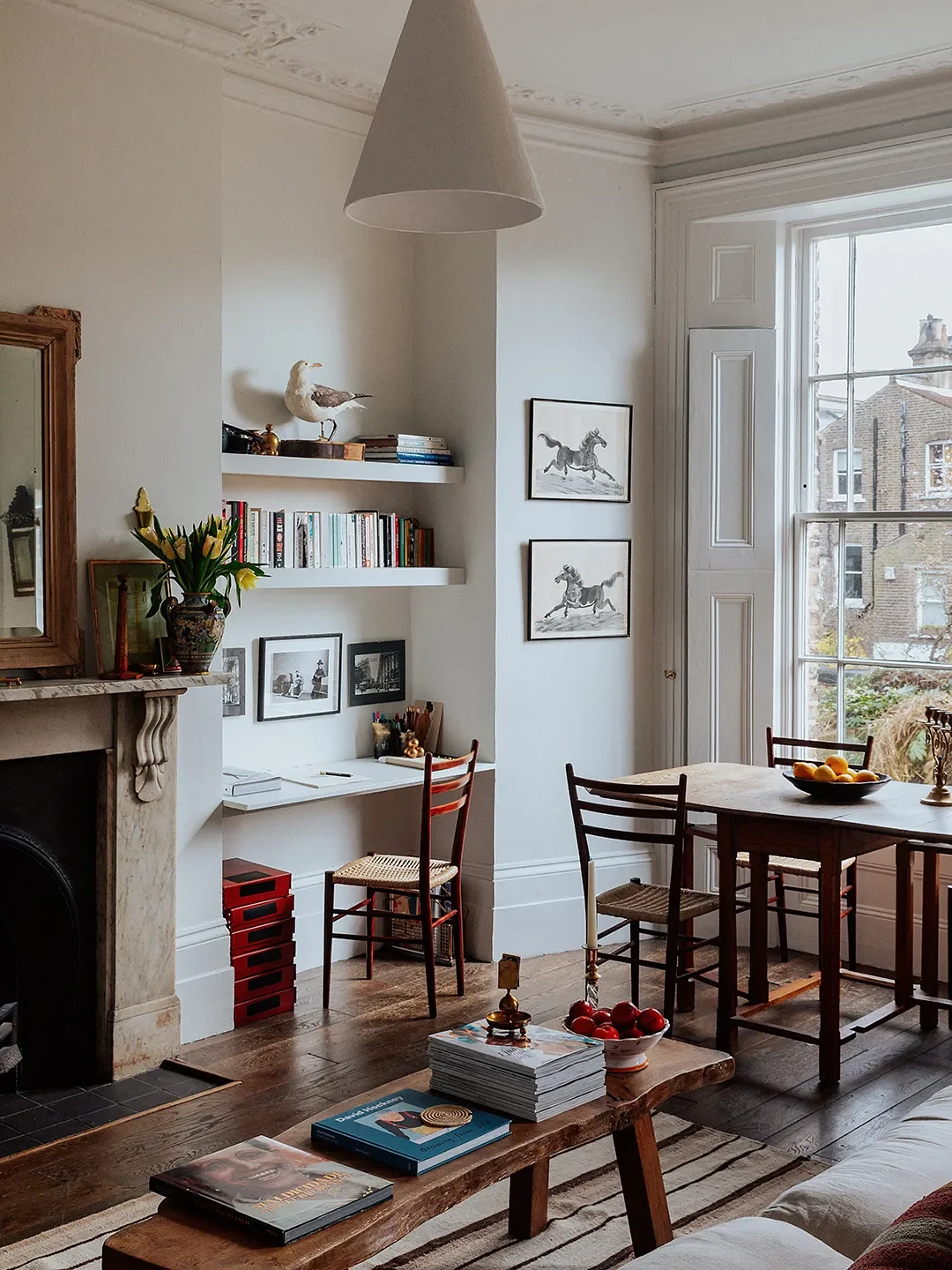 7 Layout Tricks to Help You Squeeze a Dining Area Into a Small Living Room