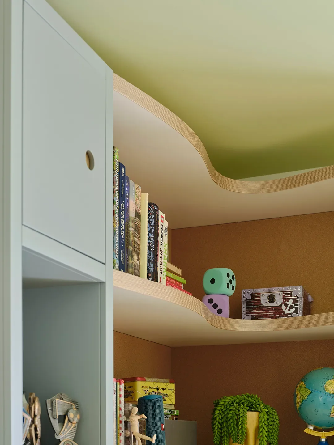 Before & After: A Custom Platform Bed Makes This Sporty Tween’s Room Sleepover-Ready - 8