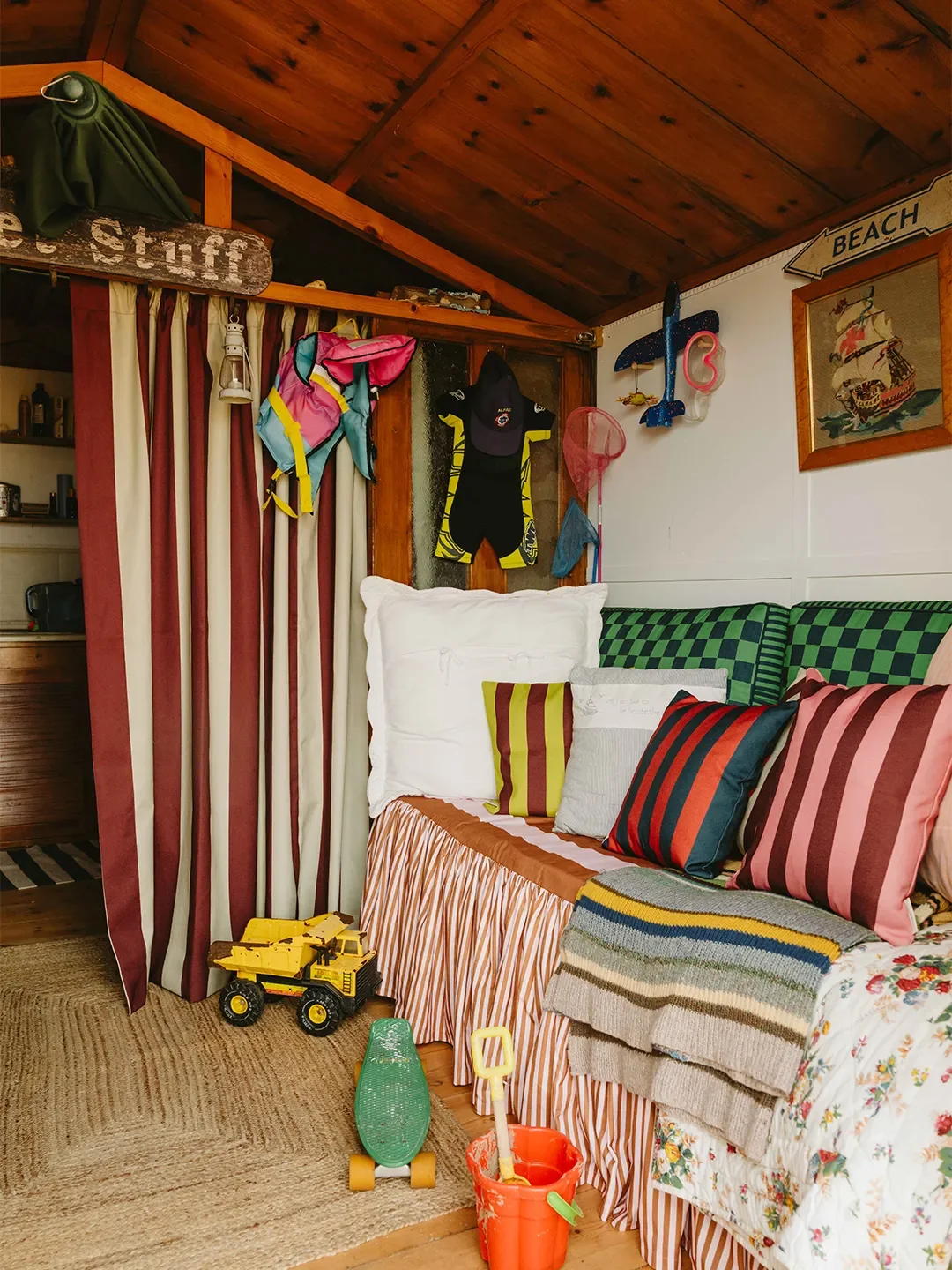 A Tiny British Beach Hut in Stripes on Stripes—Subtly Nautical, Never Obvious - 6