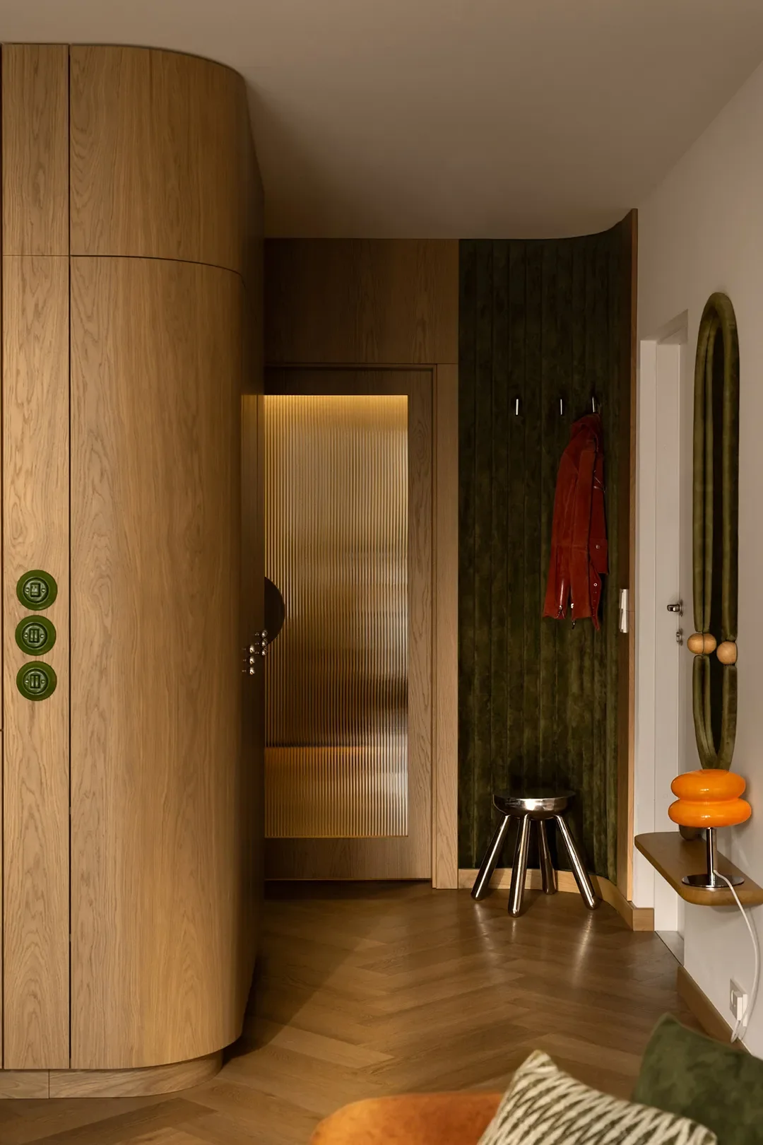 This Wood-Clad Warsaw Apartment Delivers Six Zones in Just 678 Square Feet - 4