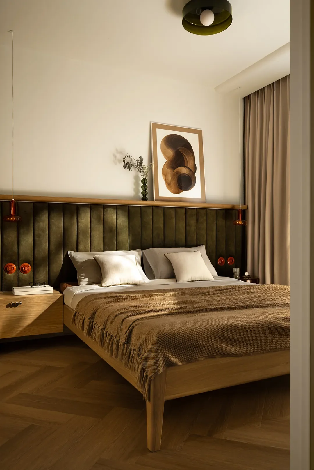 This Wood-Clad Warsaw Apartment Delivers Six Zones in Just 678 Square Feet - 7